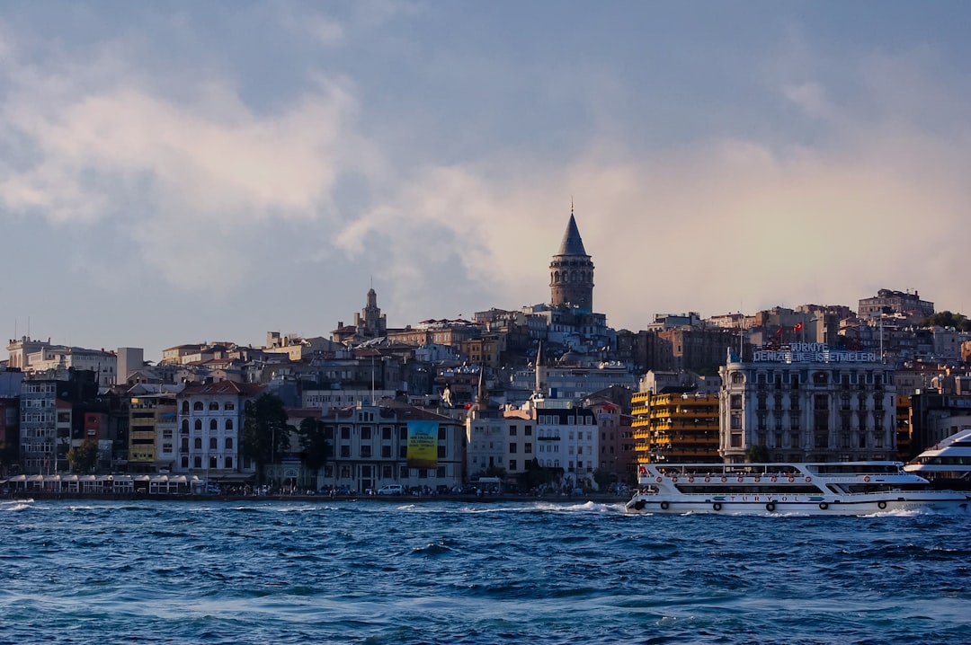 Katılımevim İstanbul Anadolu Yakası: Faizsiz Ev ve Araç Rehberi